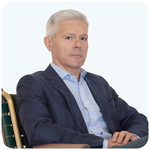 Adriano Campos